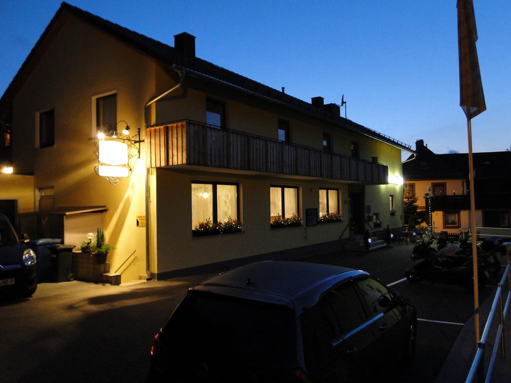 Landgasthof/Landhaus Waldlust 비쇼프스그룬 외부 사진